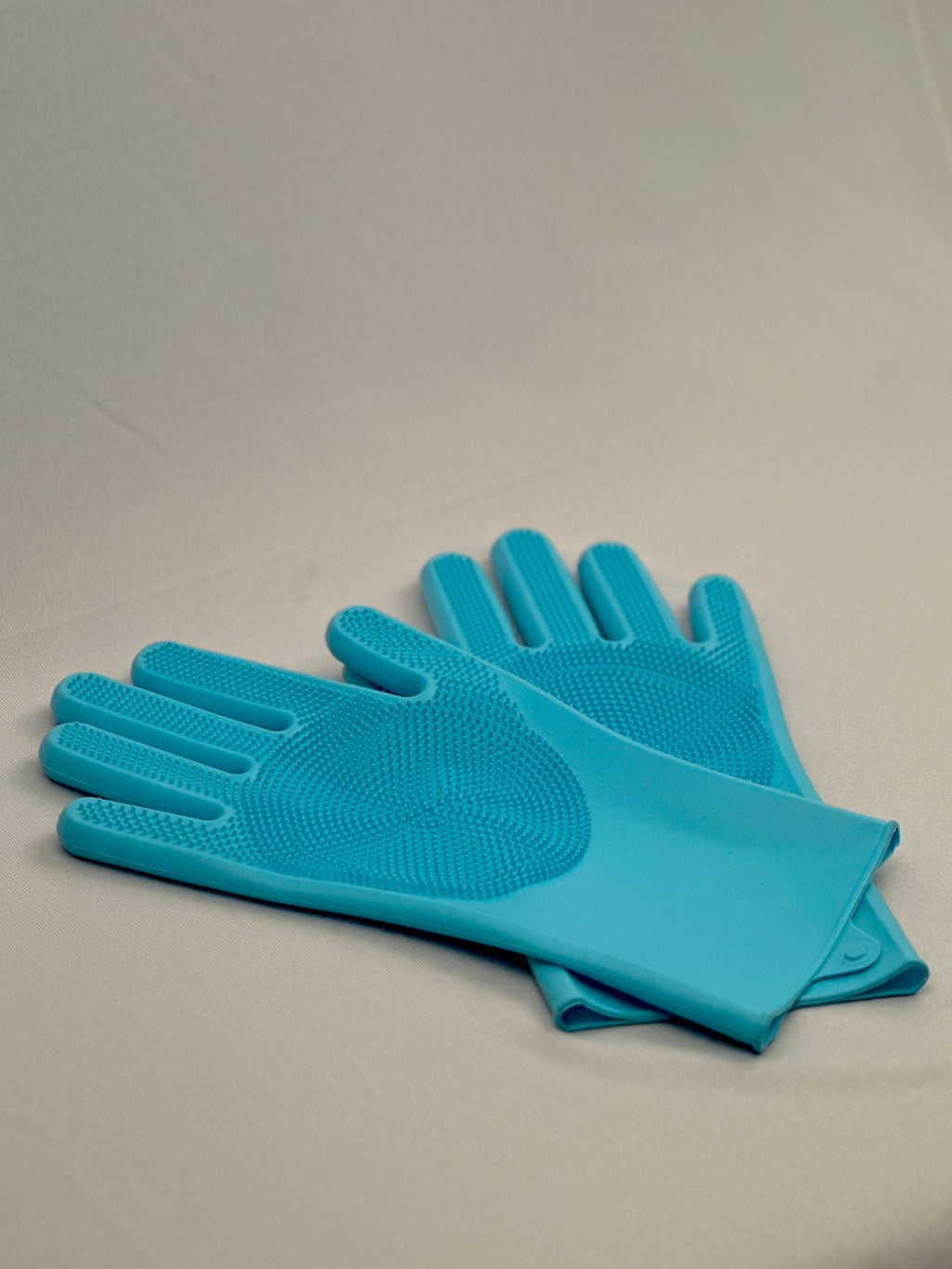 Silicone Dishwashing Cleaning Gloves with Scrubber   ( BUY 1 PAIR GET 1 PAIR FREE )
